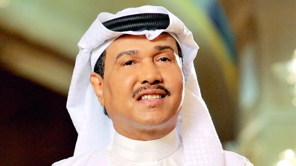 محمد عبده يهدي جمهوره “نجمتين” مع بداية العام الجديد