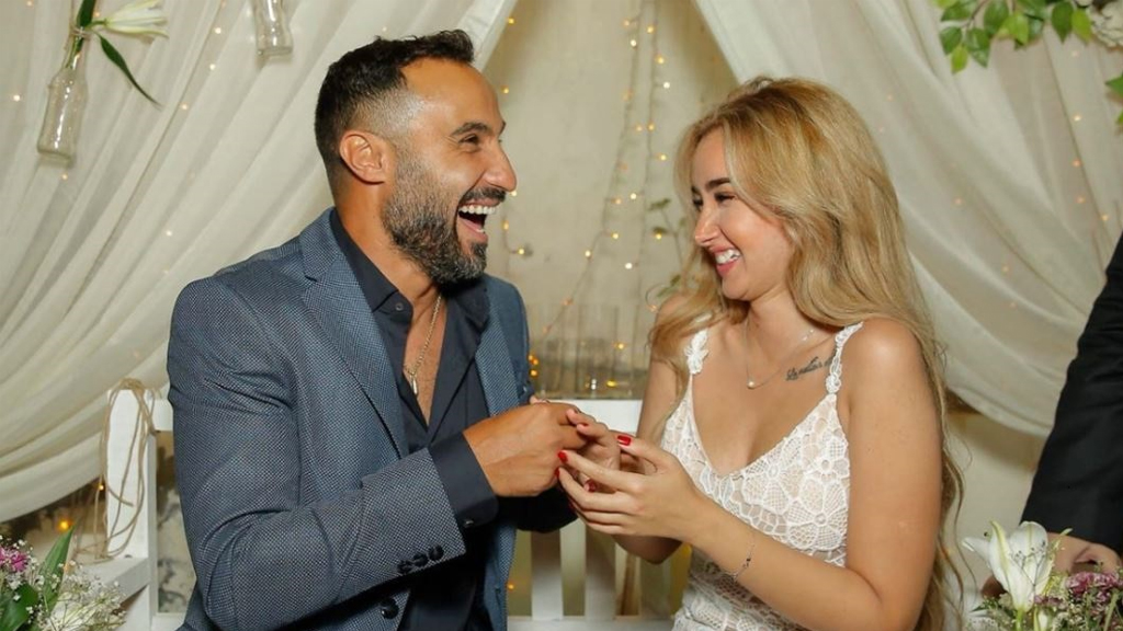 هنا الزاهد تعلن انفصالها عن أحمد فهمي